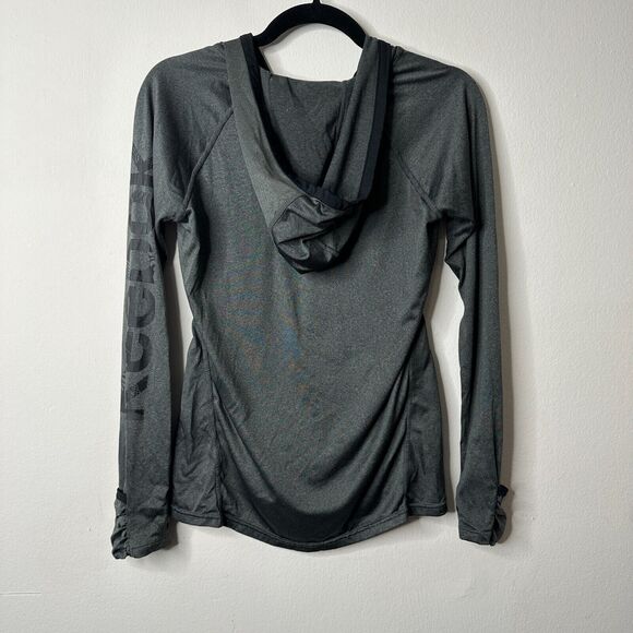 Reebok Gray Long Sleeve Light Hooded Pullover Running Shirt Front Pockets XS - Picture 2 of 11
